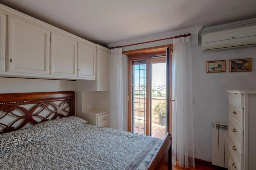 Attico Per Quattro Persone Sulla Nomentana, Wi-Fi, Aria Condizionata Apartment Rome Italy