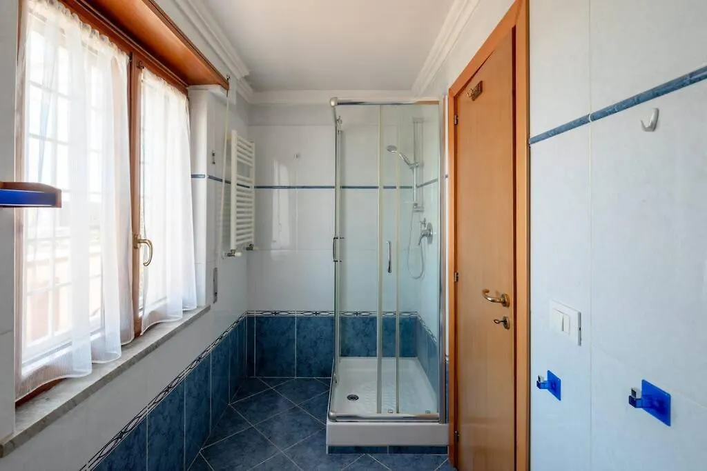 Attico Per Quattro Persone Sulla Nomentana, Wi-Fi, Aria Condizionata Apartment Rome 0*,  Italy